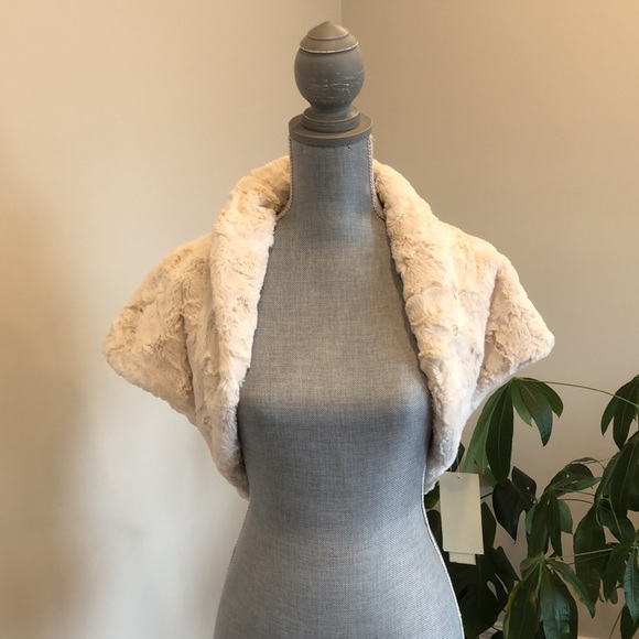 NWT- Make a statement with this beautiful bolo shrug, that is luxuriously soft. - Picture 3 of 8